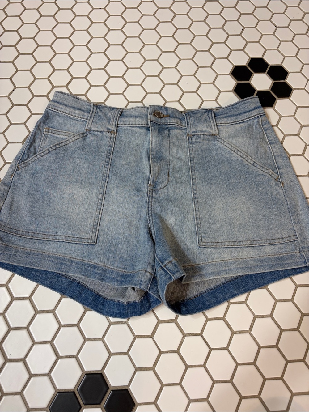 Cosmic Blue Love Light Blue Denim Women’s Shorts Size 30